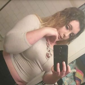 Meet your Posher, Adriane